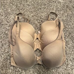 Victoria's Secret Body By Victoria Nude 32DD Bra Bundle